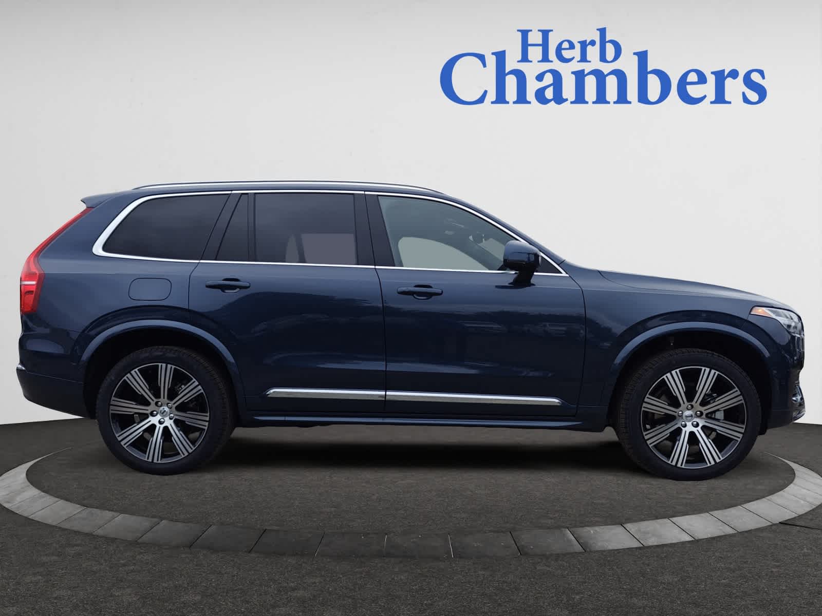 new 2025 Volvo XC90 car, priced at $72,655