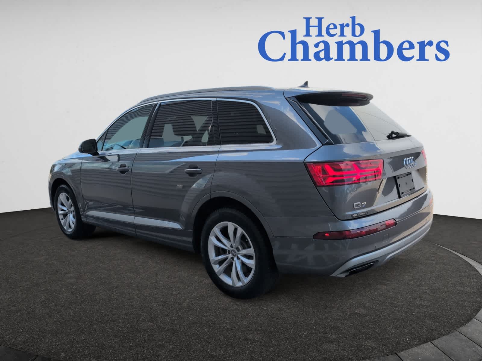 used 2018 Audi Q7 car, priced at $19,998