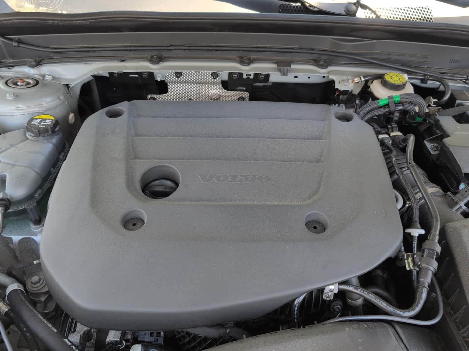 new 2024 Volvo XC40 car, priced at $52,410