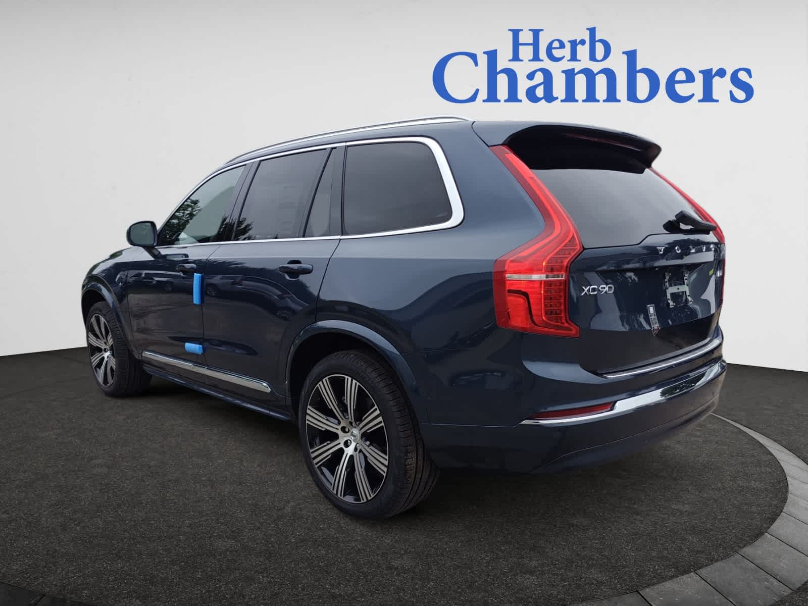 new 2025 Volvo XC90 car, priced at $72,655