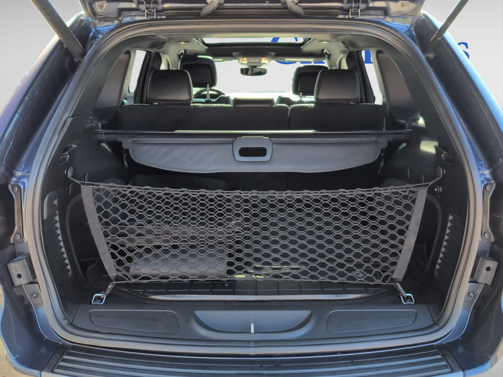 used 2020 Jeep Grand Cherokee car, priced at $23,998