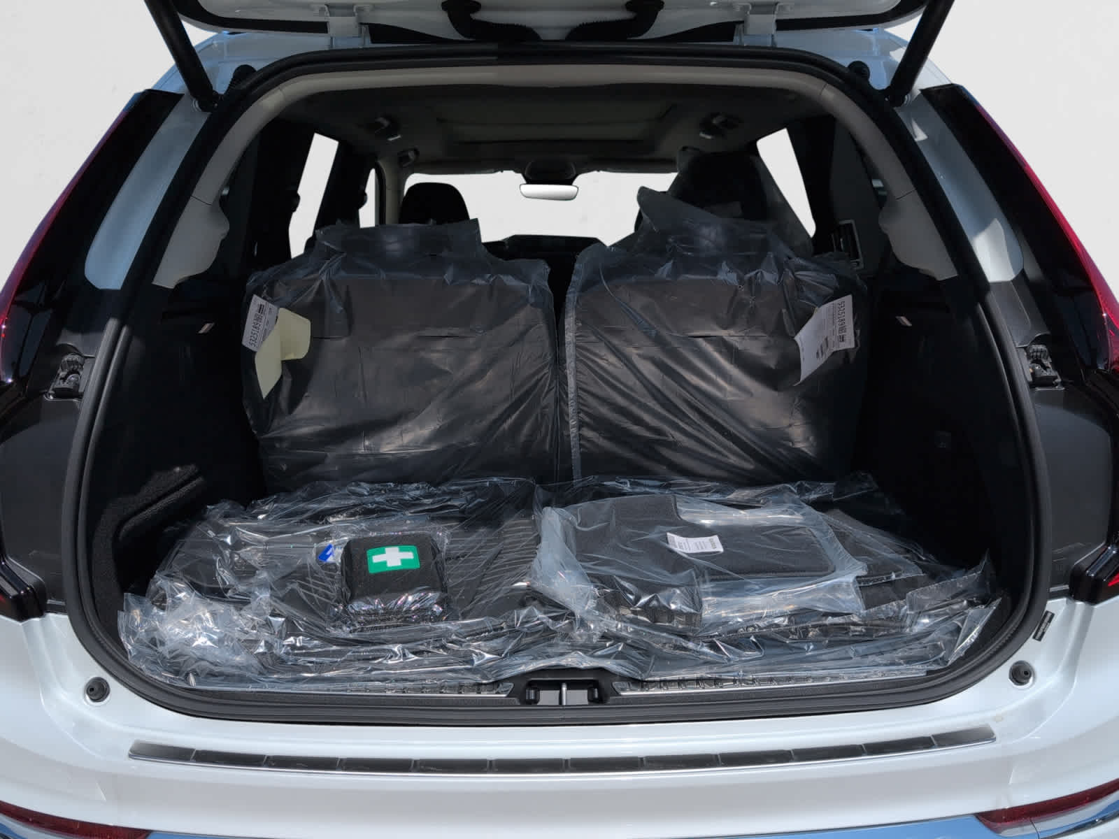 new 2025 Volvo XC90 car, priced at $69,155