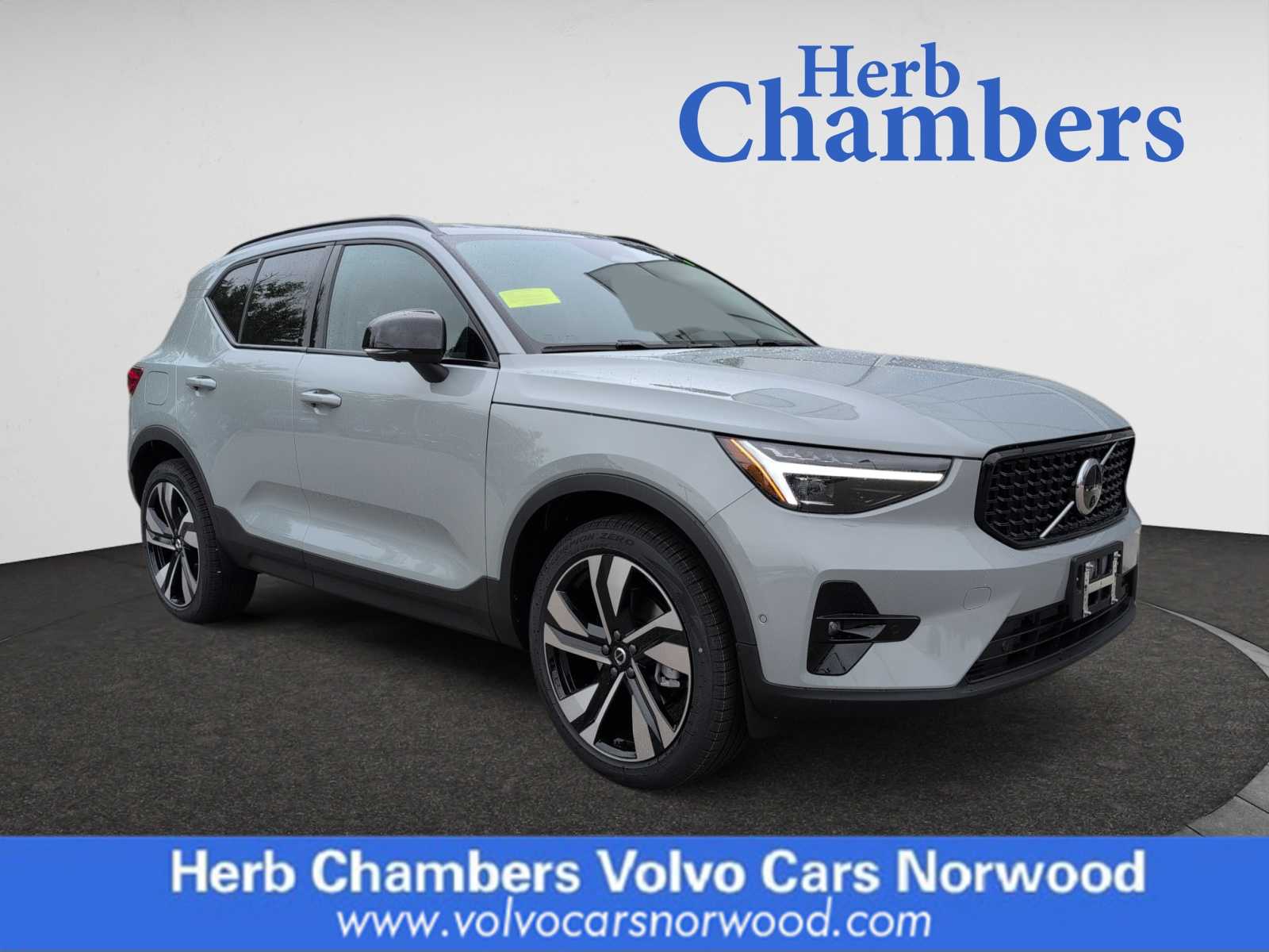 new 2026 Volvo XC40 car, priced at $53,525