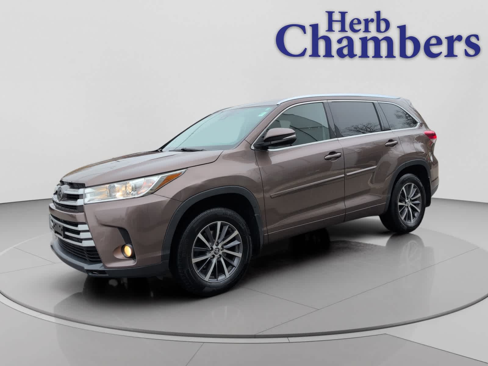 used 2017 Toyota Highlander car, priced at $18,998