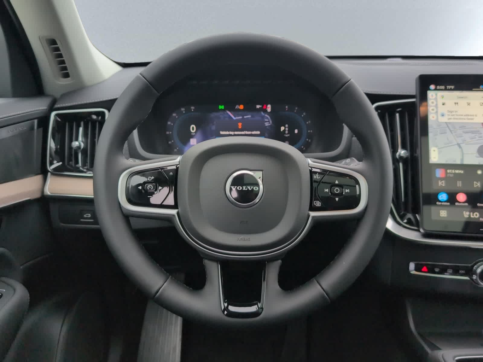 new 2025 Volvo XC90 car, priced at $69,155