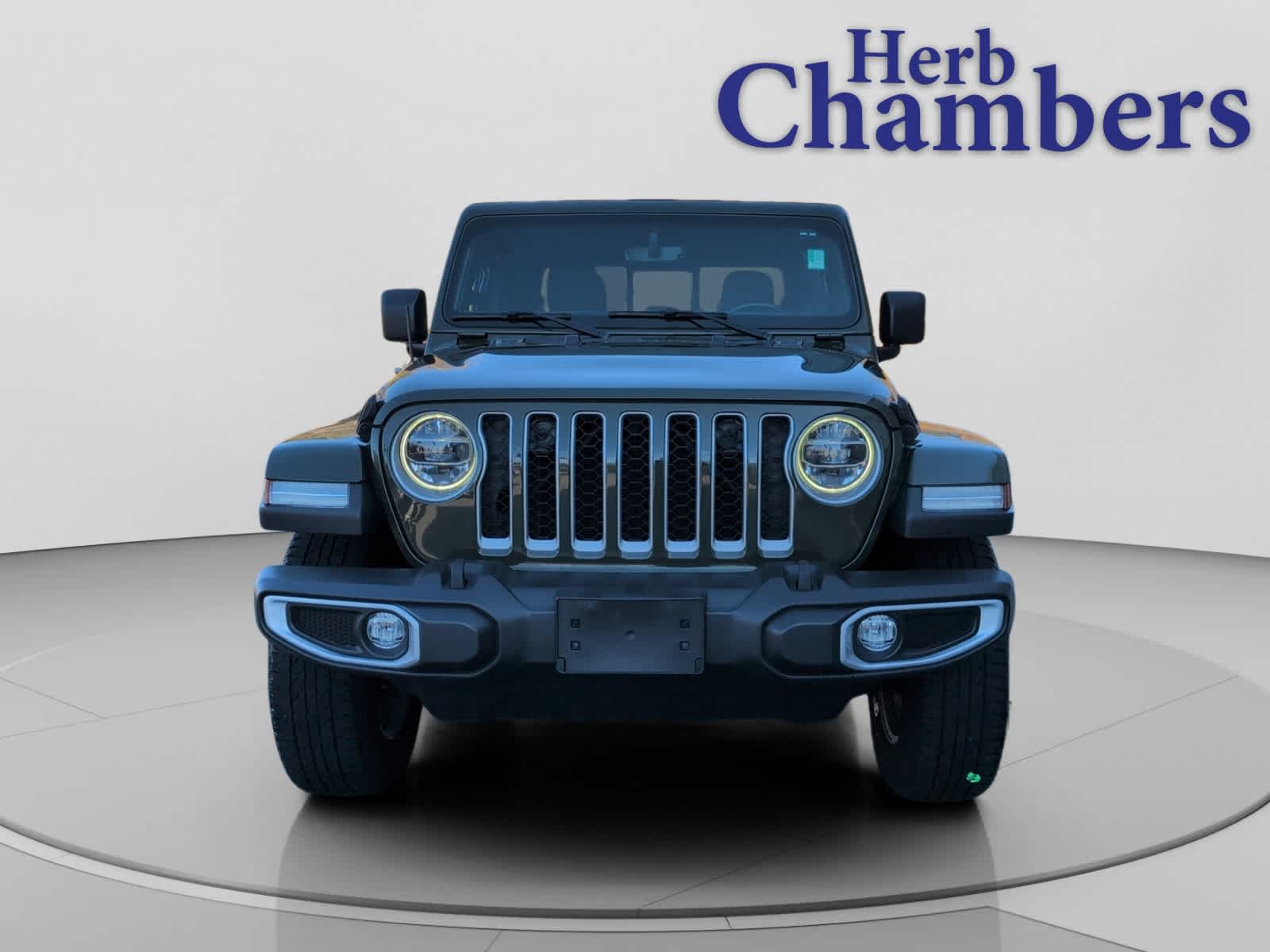 used 2022 Jeep Gladiator car, priced at $26,998