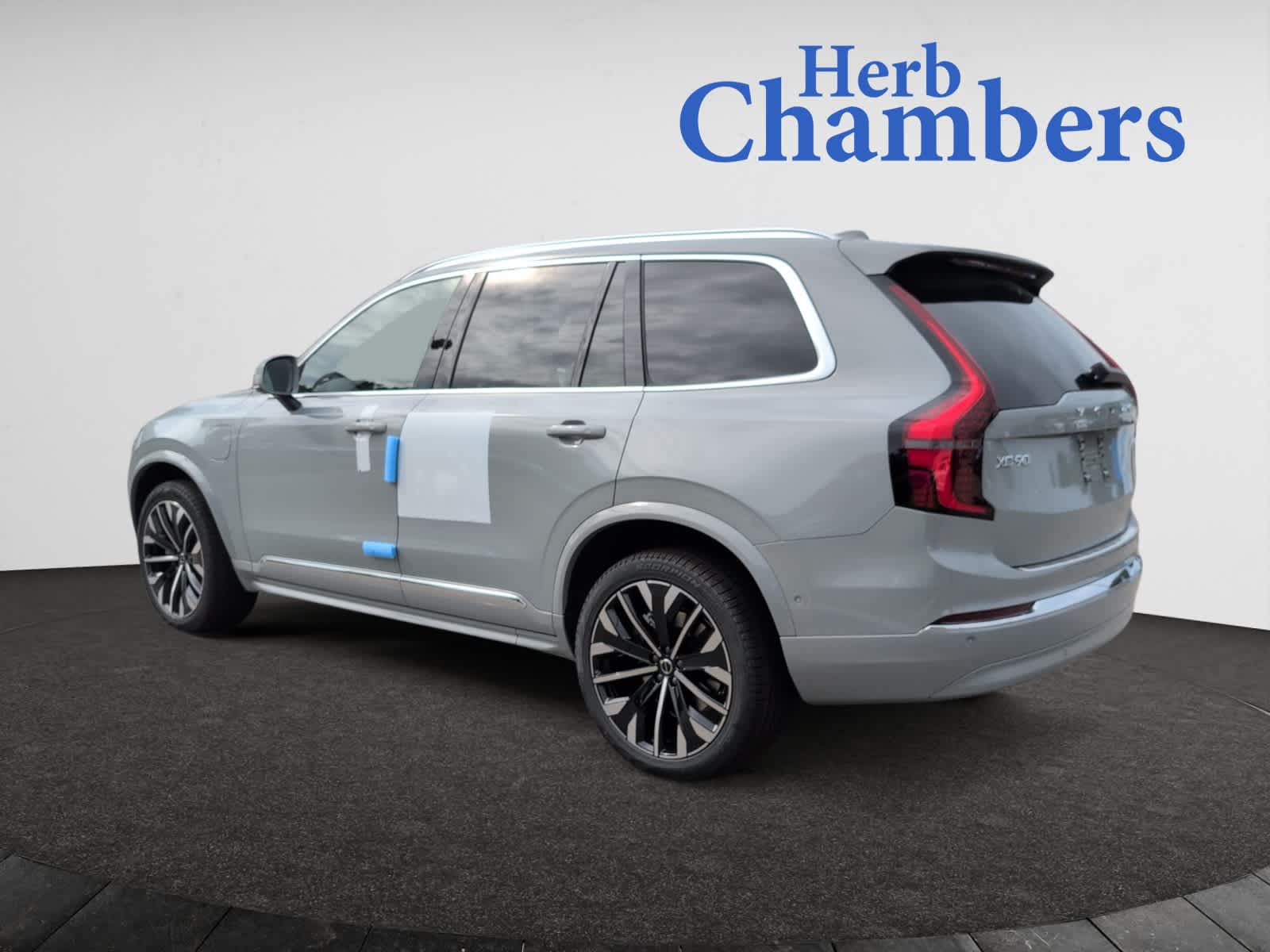 new 2026 Volvo XC90 plug-in hybrid car, priced at $81,875
