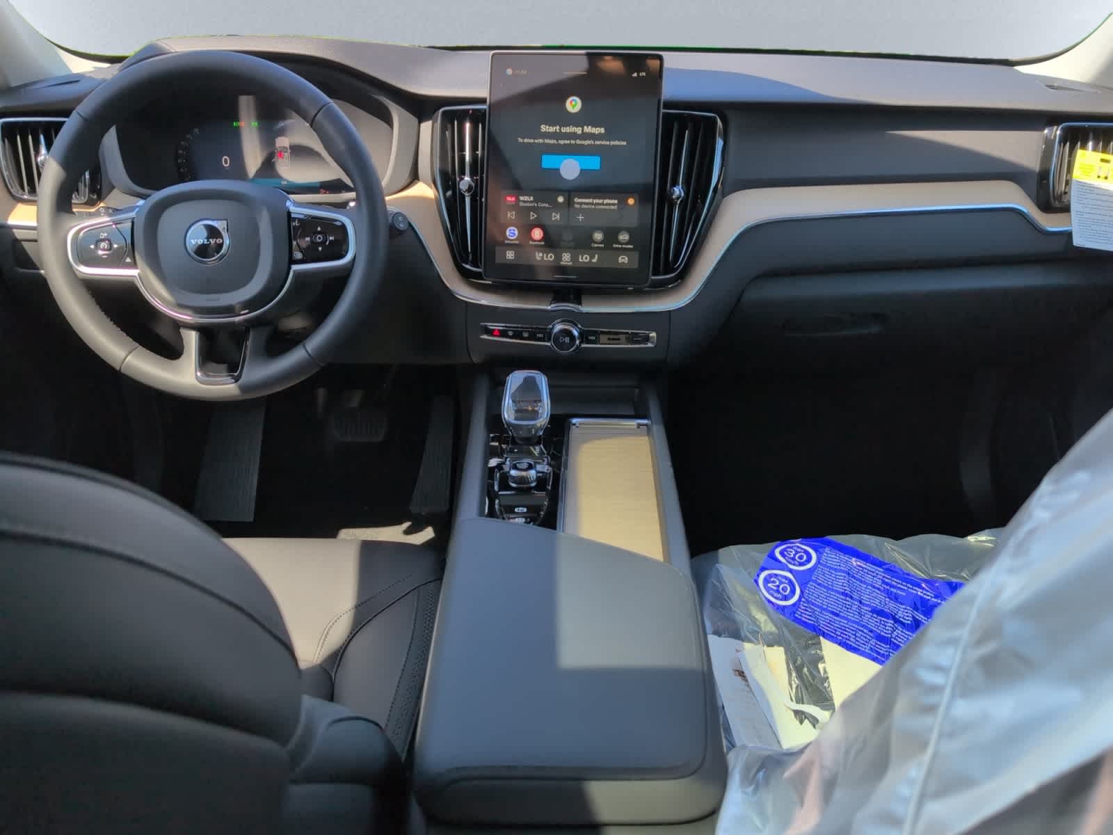new 2026 Volvo XC60 car, priced at $57,985