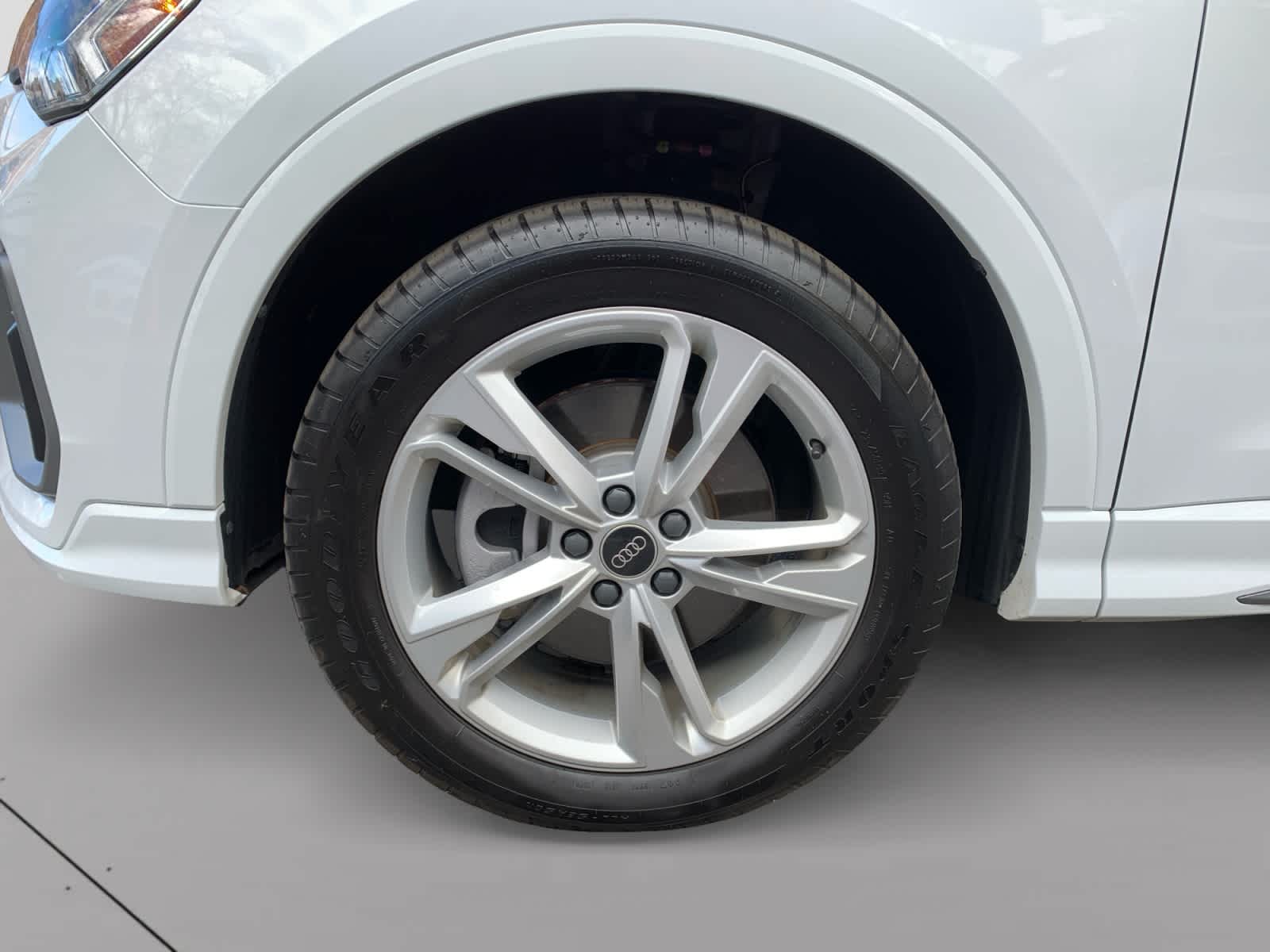 used 2024 Audi Q3 car, priced at $32,998