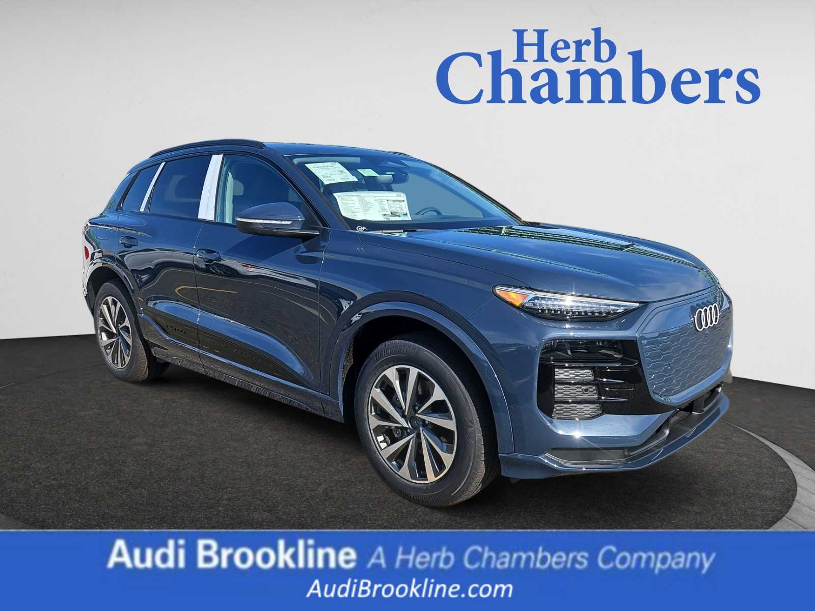 new 2025 Audi Q6 e-tron car, priced at $73,450
