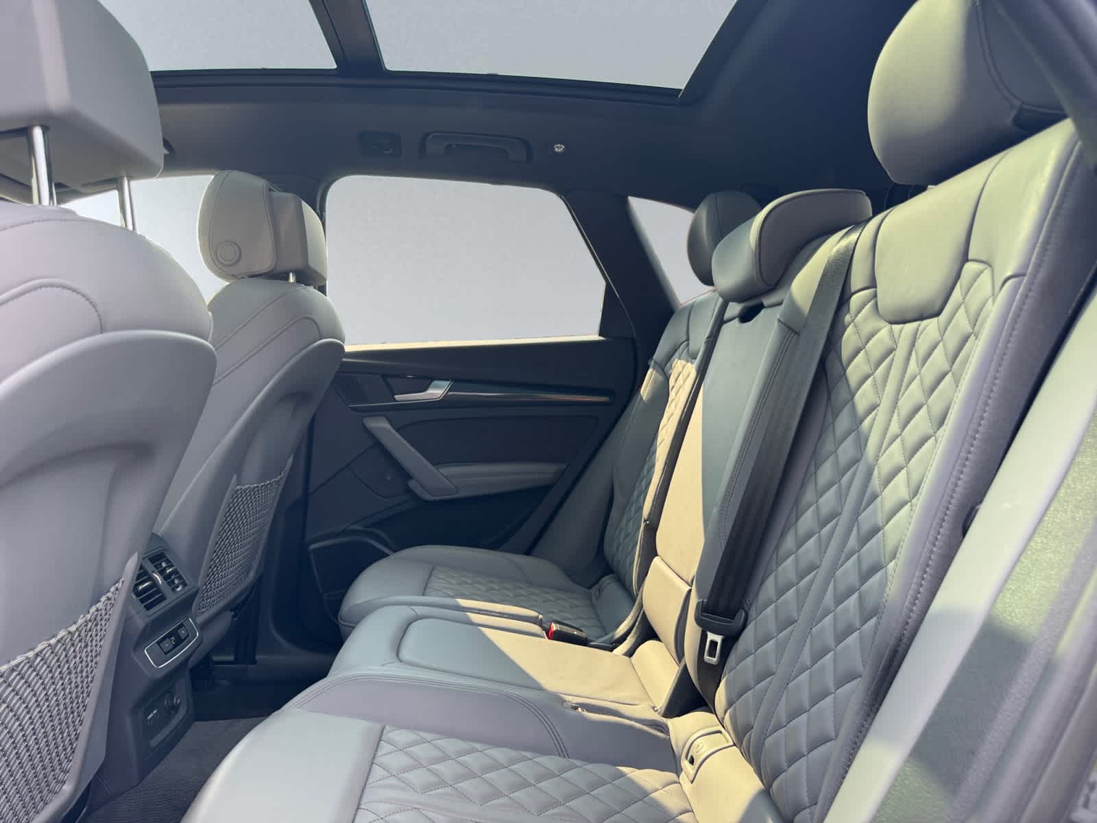 used 2024 Audi SQ5 car, priced at $57,998