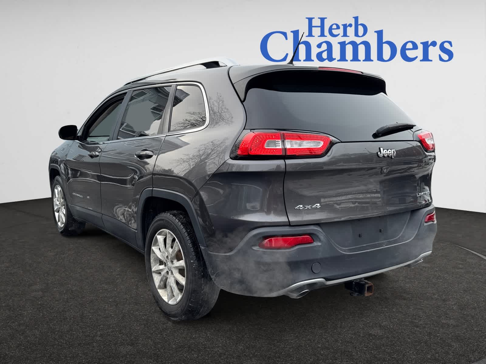 used 2014 Jeep Cherokee car, priced at $14,498