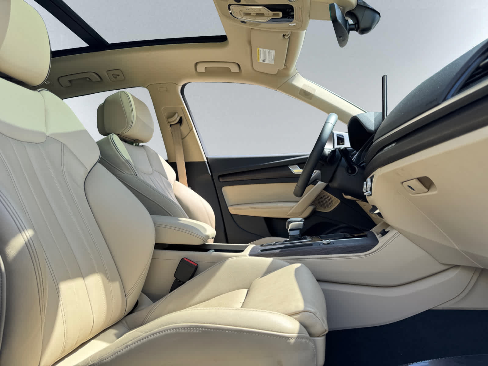 used 2024 Audi Q5 car, priced at $37,498