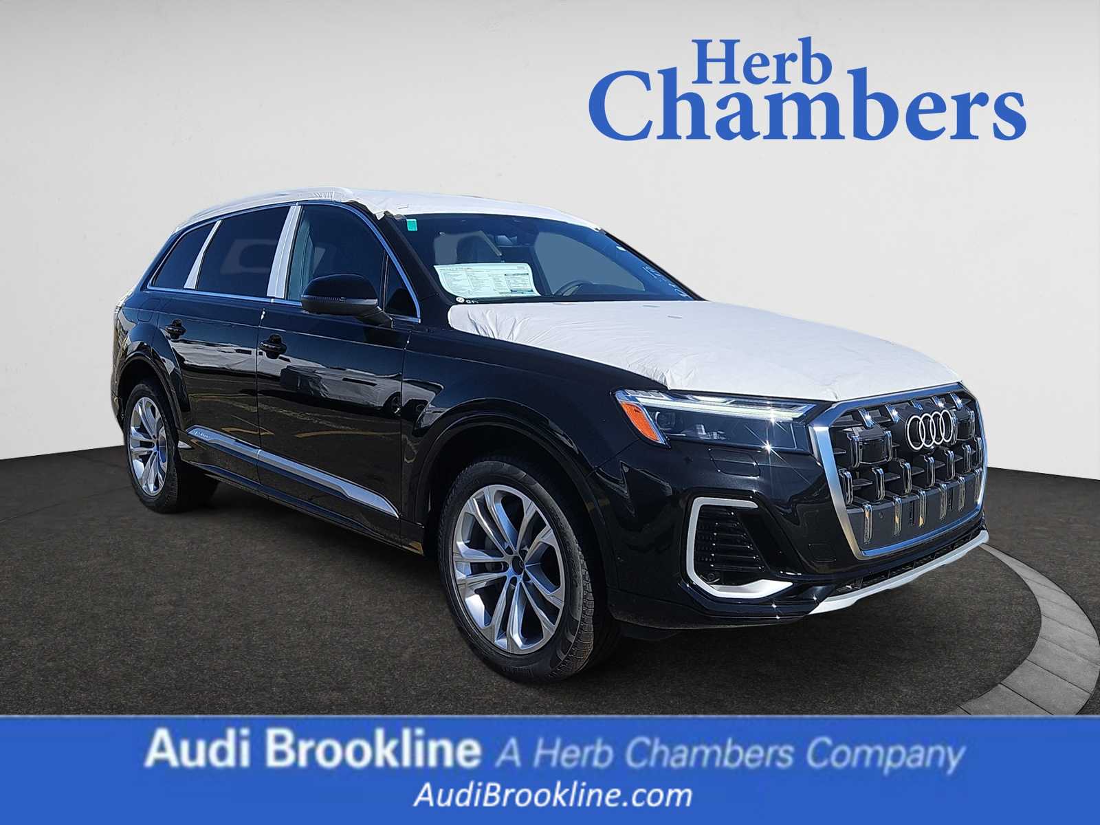 new 2026 Audi Q7 car, priced at $76,445