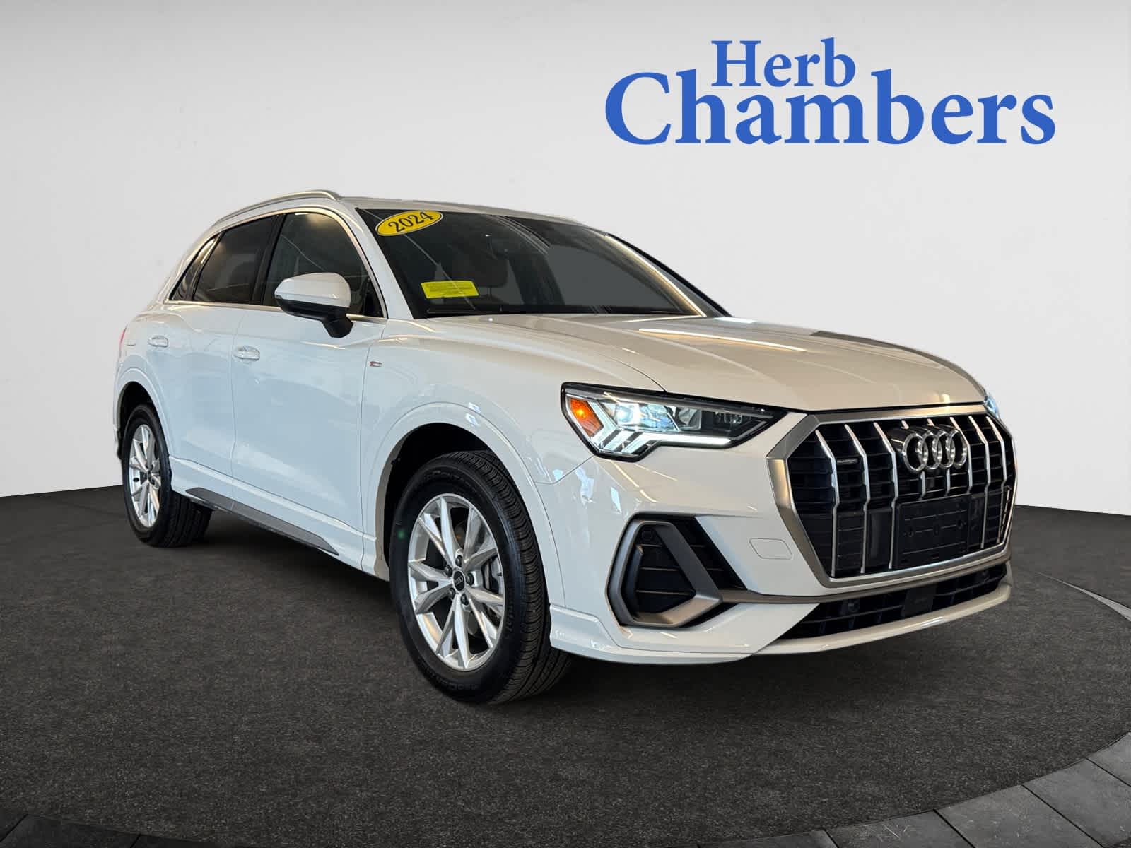 used 2024 Audi Q3 car, priced at $39,998