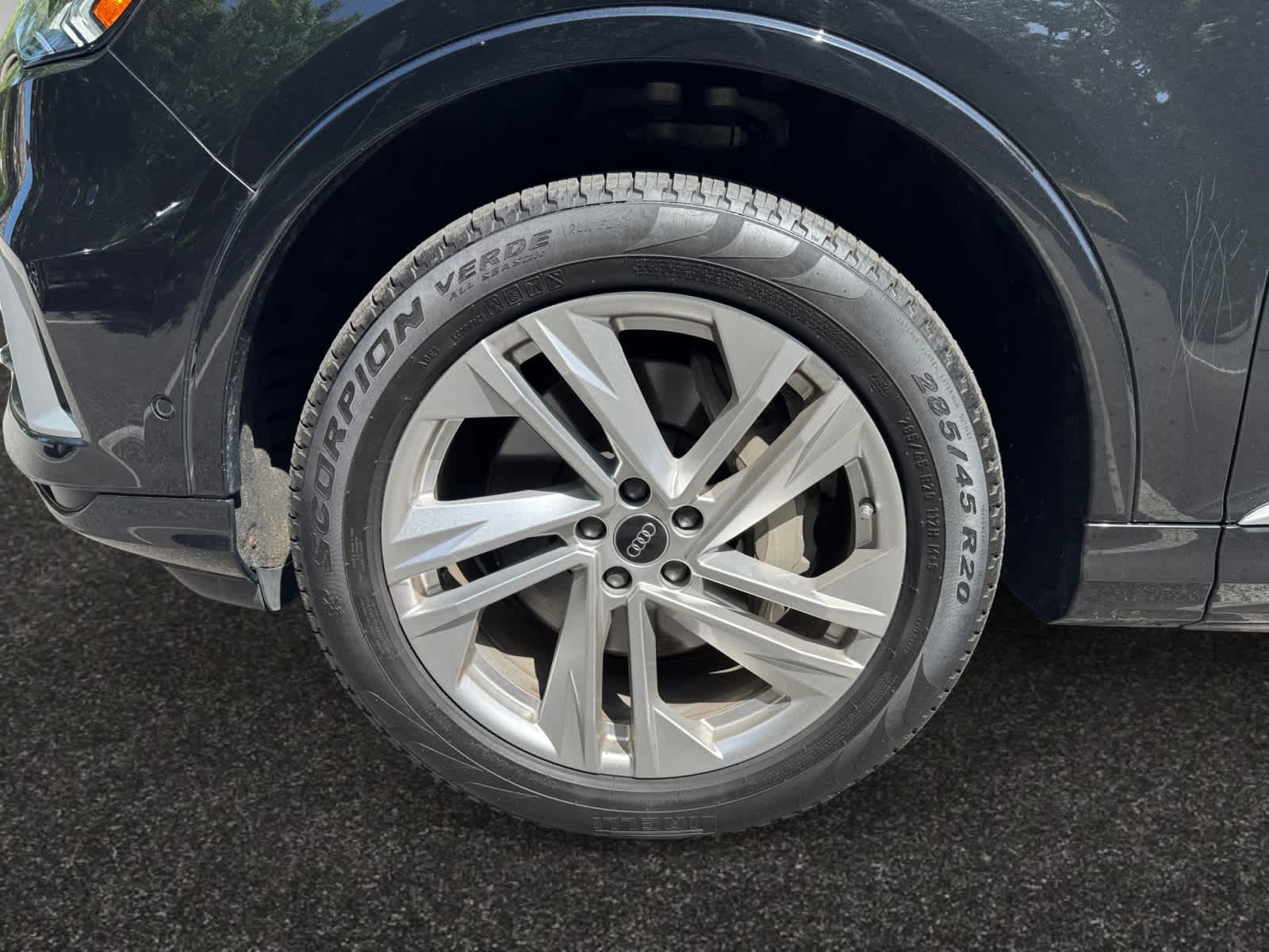 used 2024 Audi Q7 car, priced at $51,998