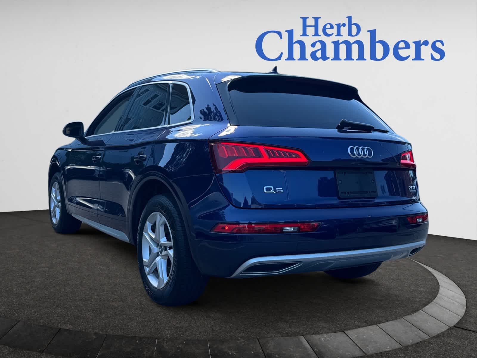 used 2018 Audi Q5 car, priced at $20,598