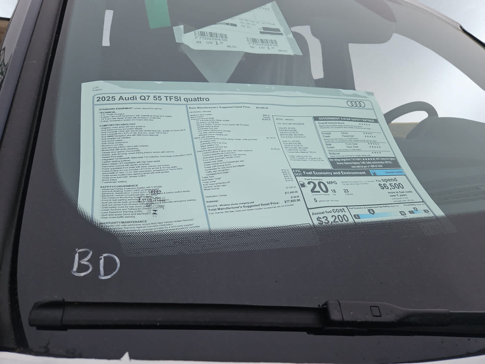 new 2025 Audi Q7 car, priced at $77,805