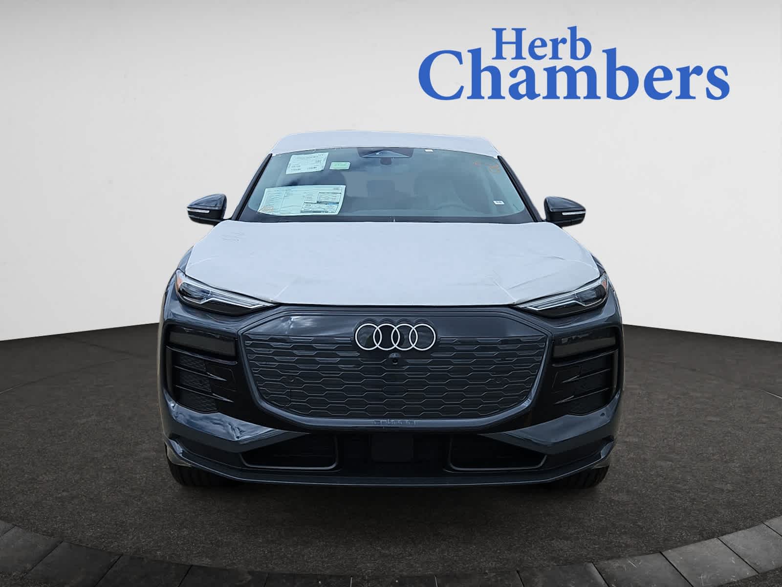 new 2025 Audi Q6 e-tron car, priced at $70,085