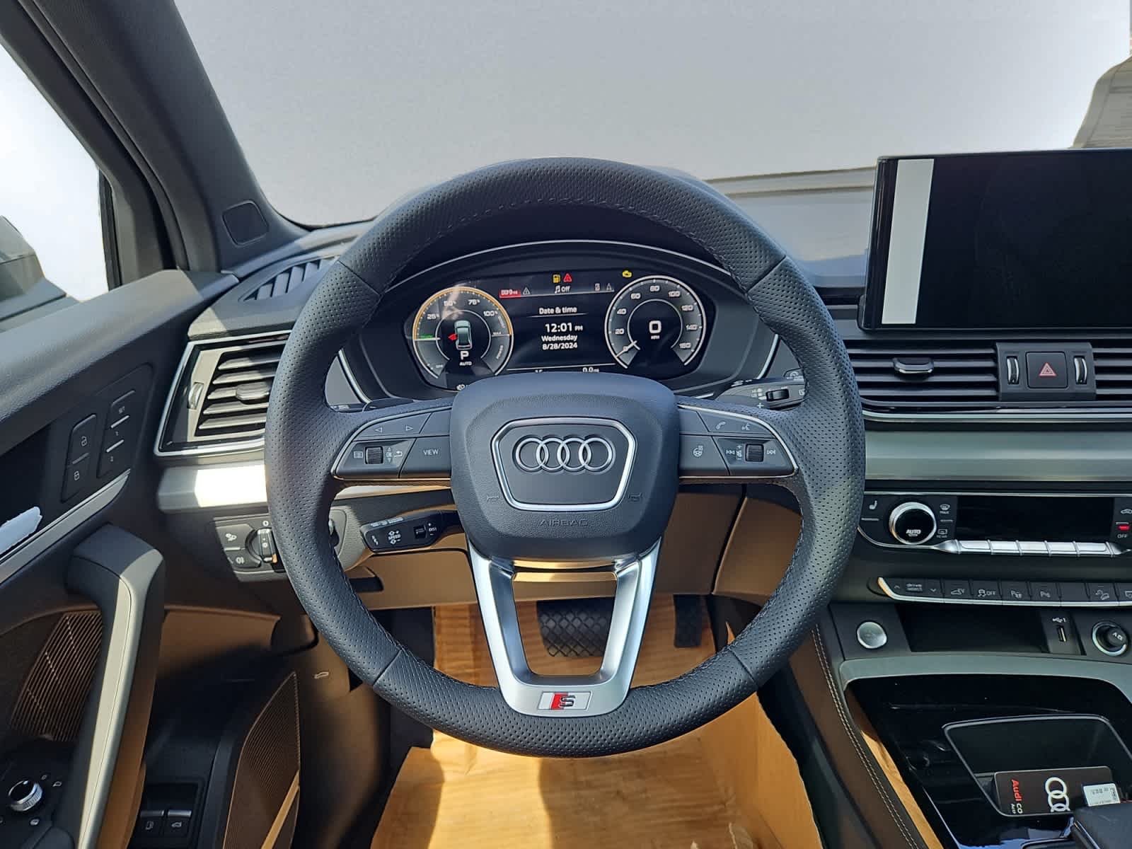 new 2024 Audi Q5 e car, priced at $75,515