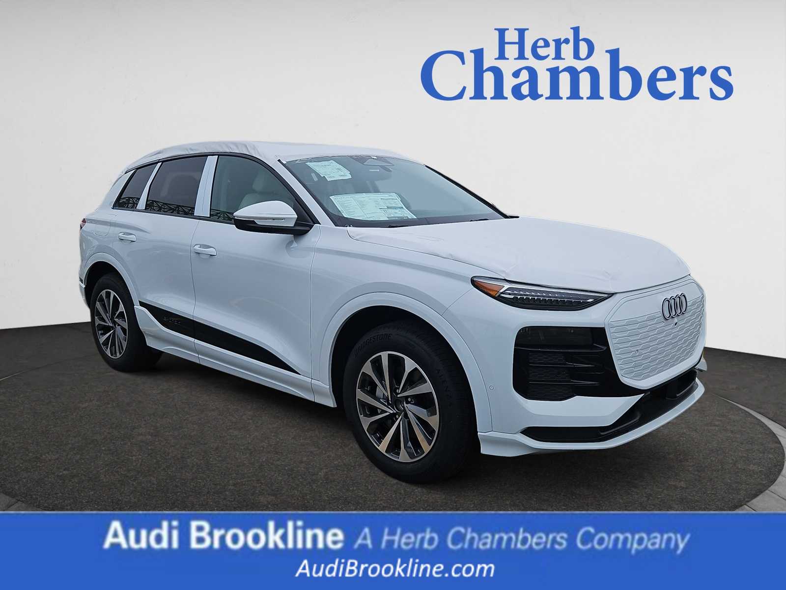 new 2025 Audi Q6 e-tron car, priced at $73,580