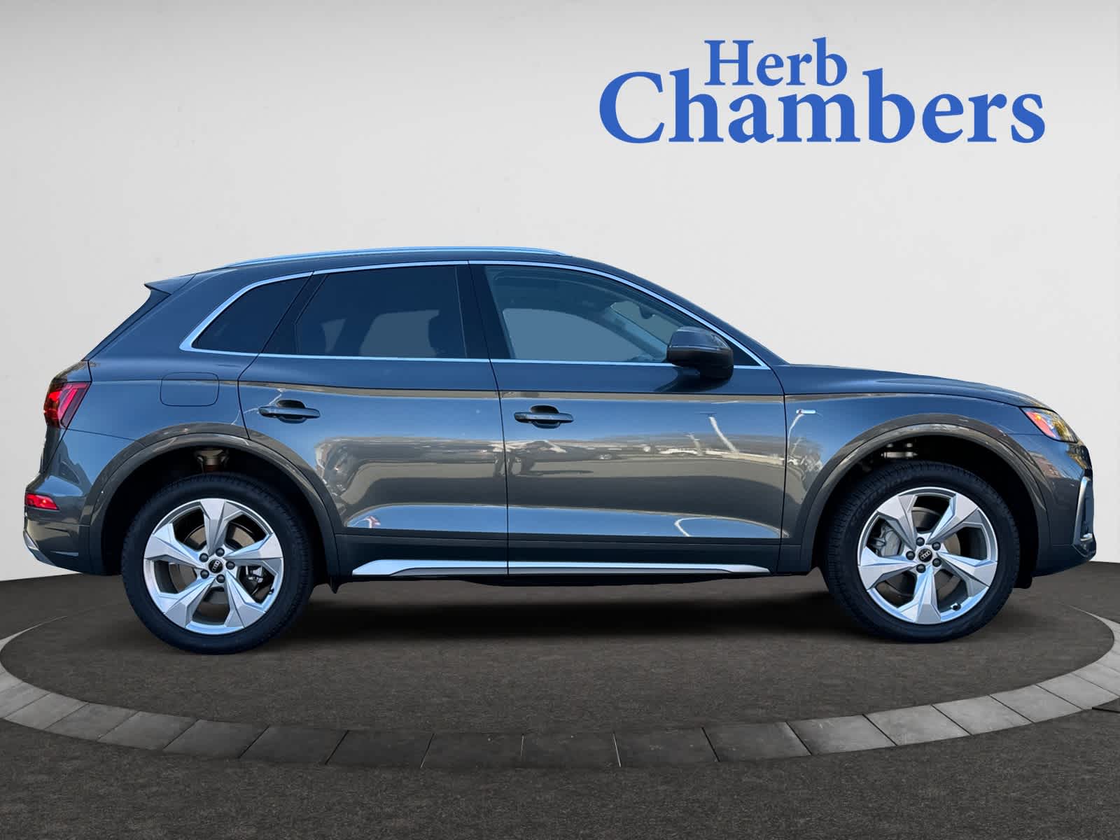 used 2024 Audi Q5 car, priced at $46,598