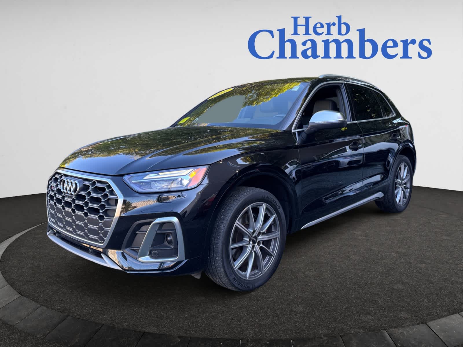 used 2022 Audi SQ5 car, priced at $42,297