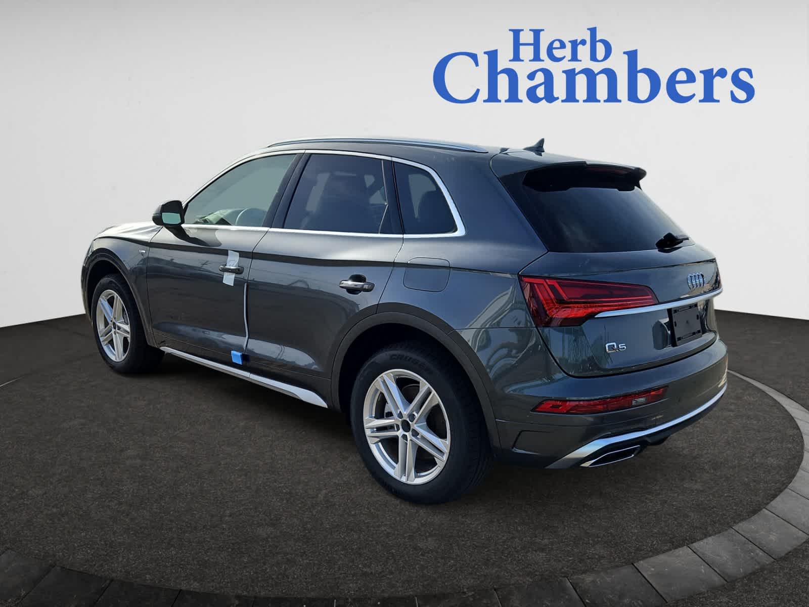 new 2025 Audi Q5 e car, priced at $66,035