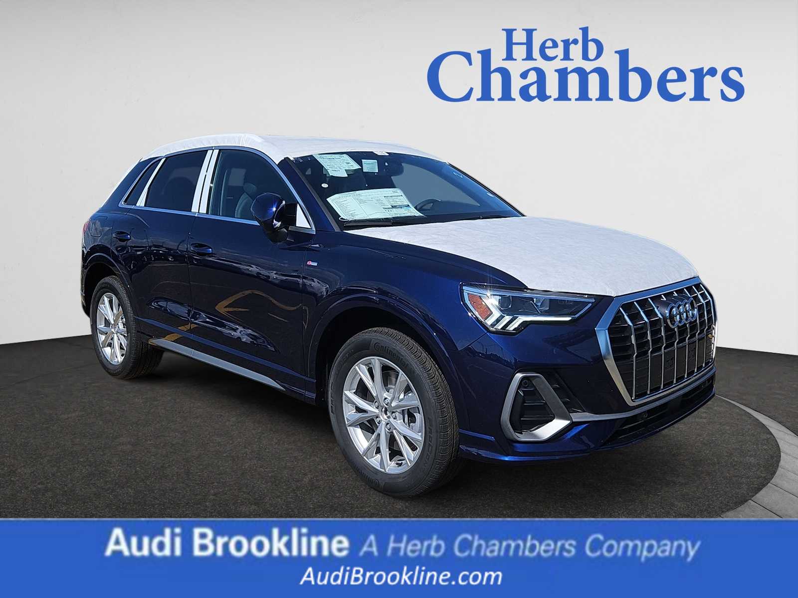 new 2025 Audi Q3 car, priced at $44,060