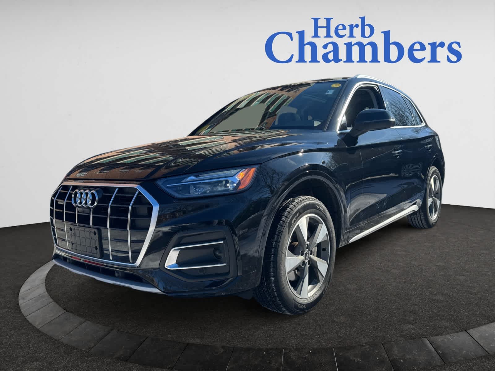 used 2023 Audi Q5 car, priced at $33,998