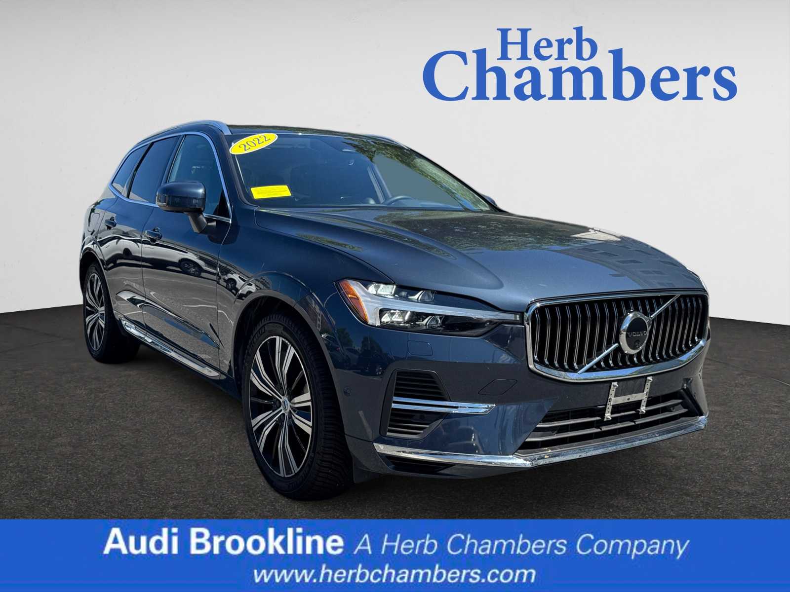 used 2022 Volvo XC60 Recharge Plug-In Hybrid car, priced at $43,998