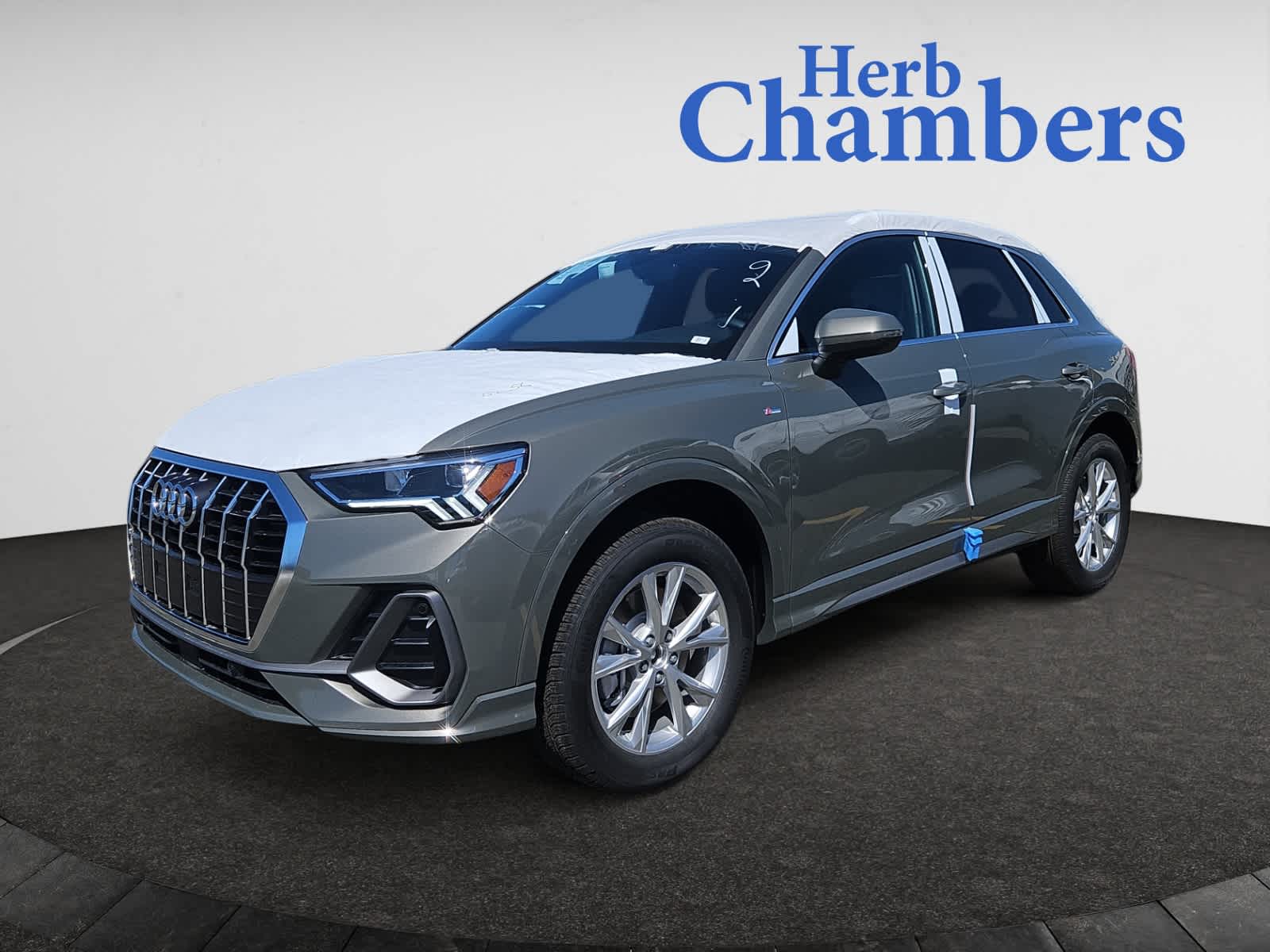 new 2025 Audi Q3 car, priced at $44,190