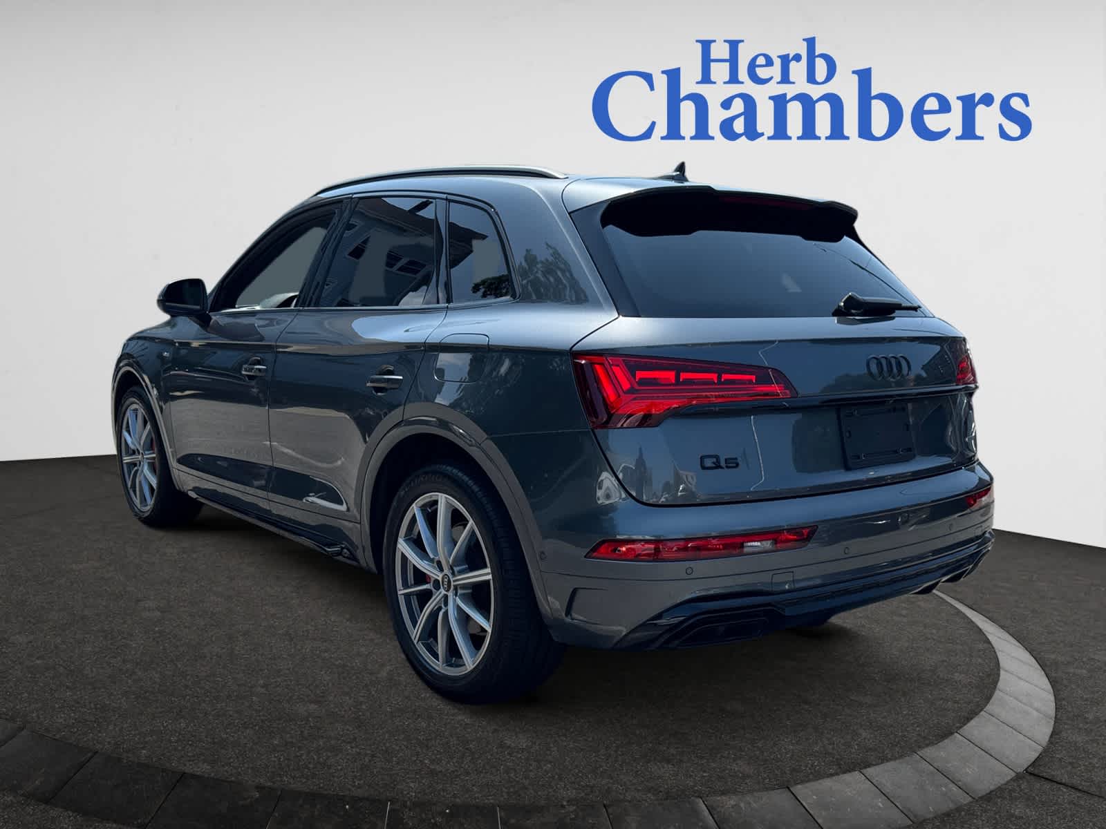 used 2024 Audi Q5 car, priced at $52,598