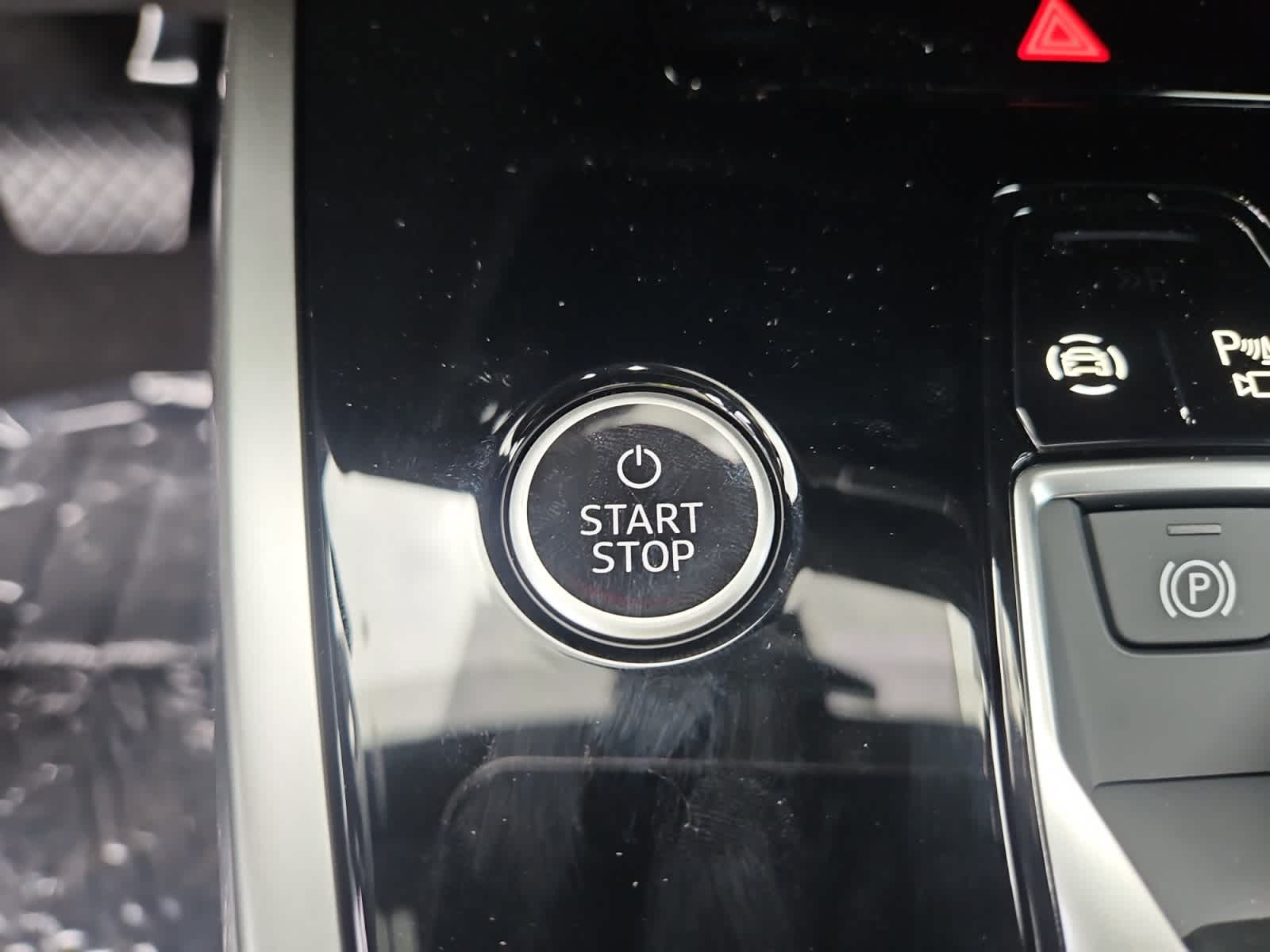 new 2025 Audi Q4 e-tron car, priced at $64,190