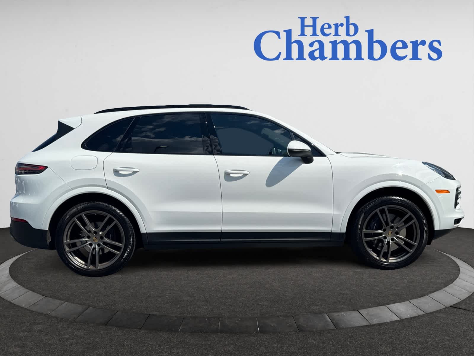 used 2021 Porsche Cayenne car, priced at $43,998