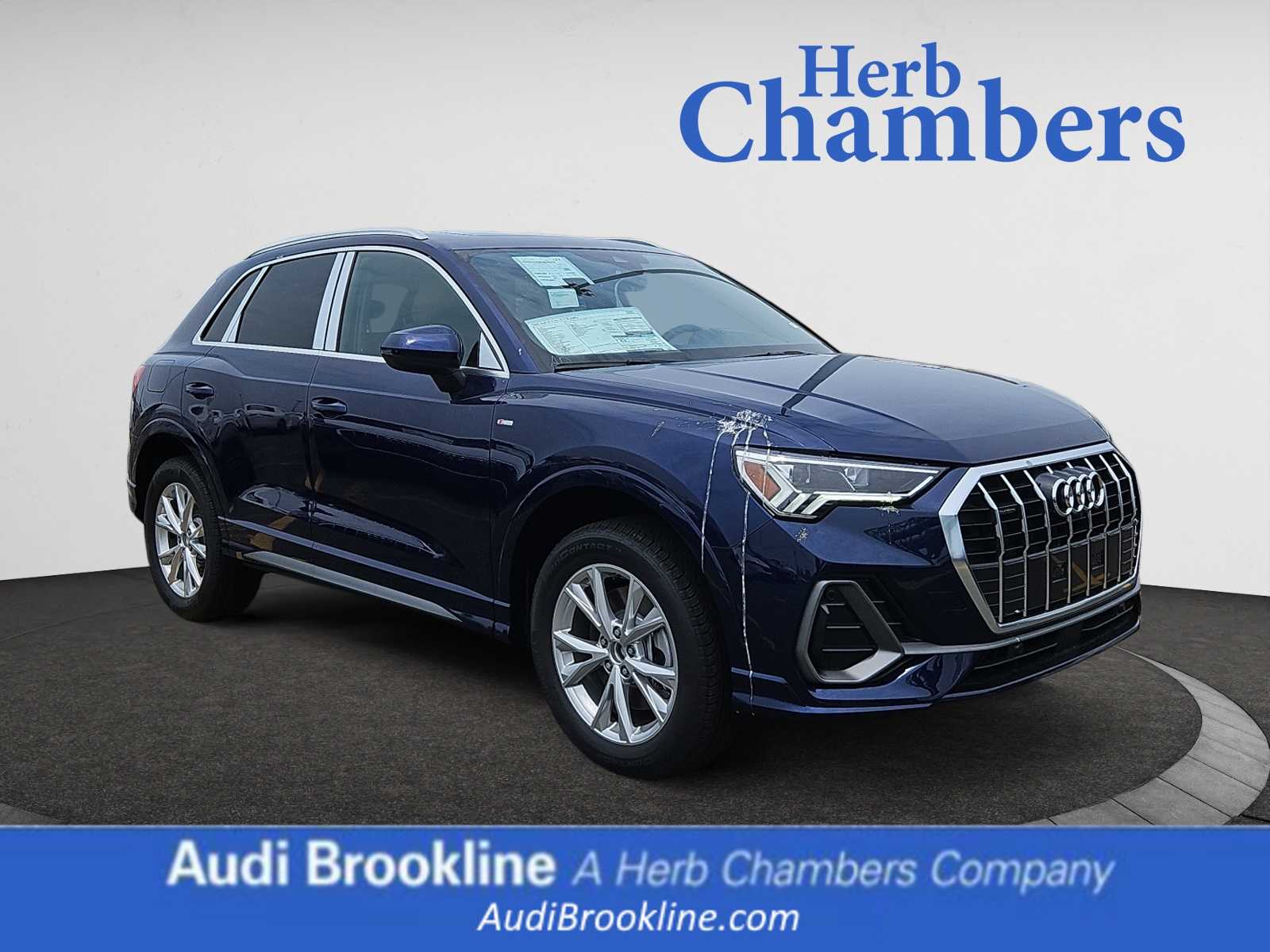 new 2025 Audi Q3 car, priced at $45,490