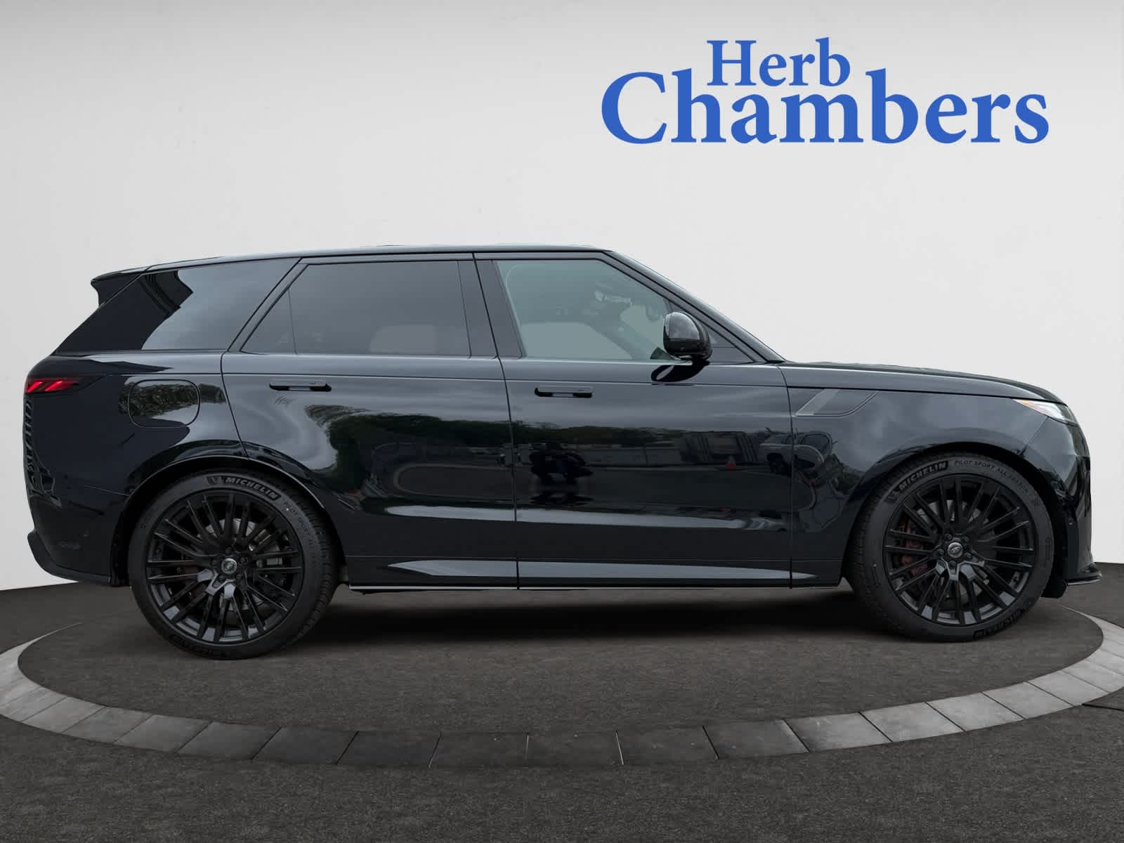 used 2025 Land Rover Range Rover Sport car, priced at $163,998