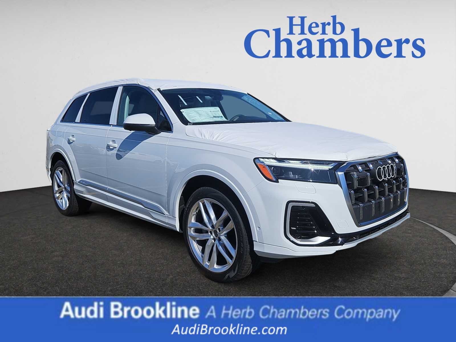 new 2025 Audi Q7 car, priced at $76,990