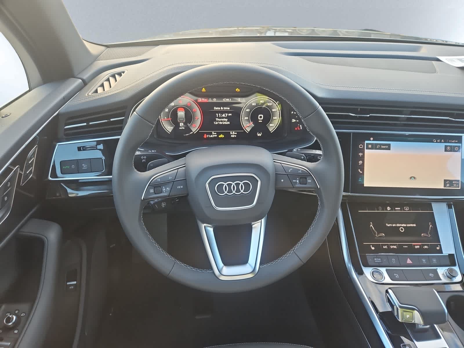 new 2025 Audi Q7 car, priced at $65,730