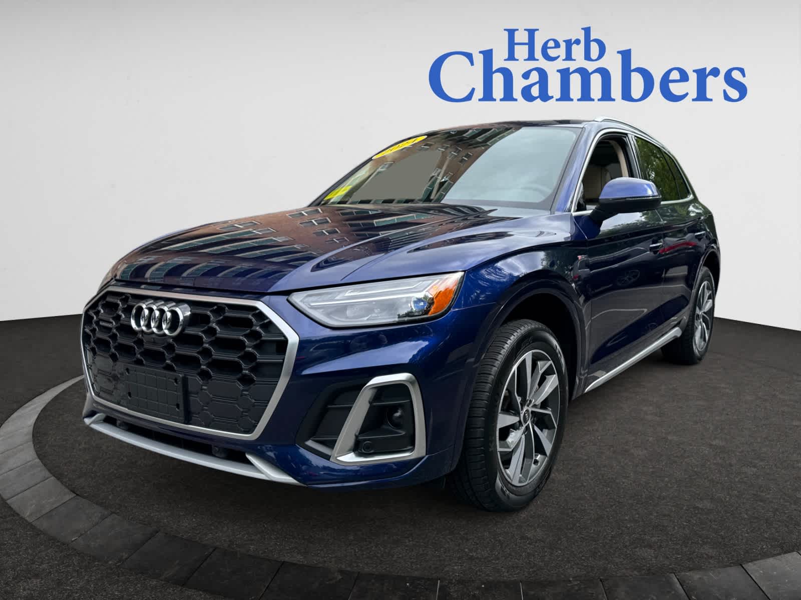 used 2024 Audi Q5 car, priced at $43,998