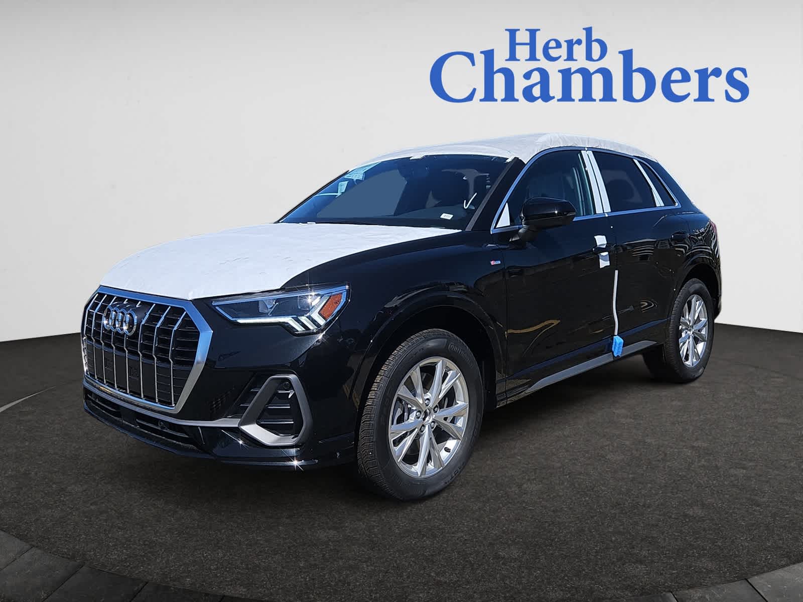 new 2025 Audi Q3 car, priced at $44,190