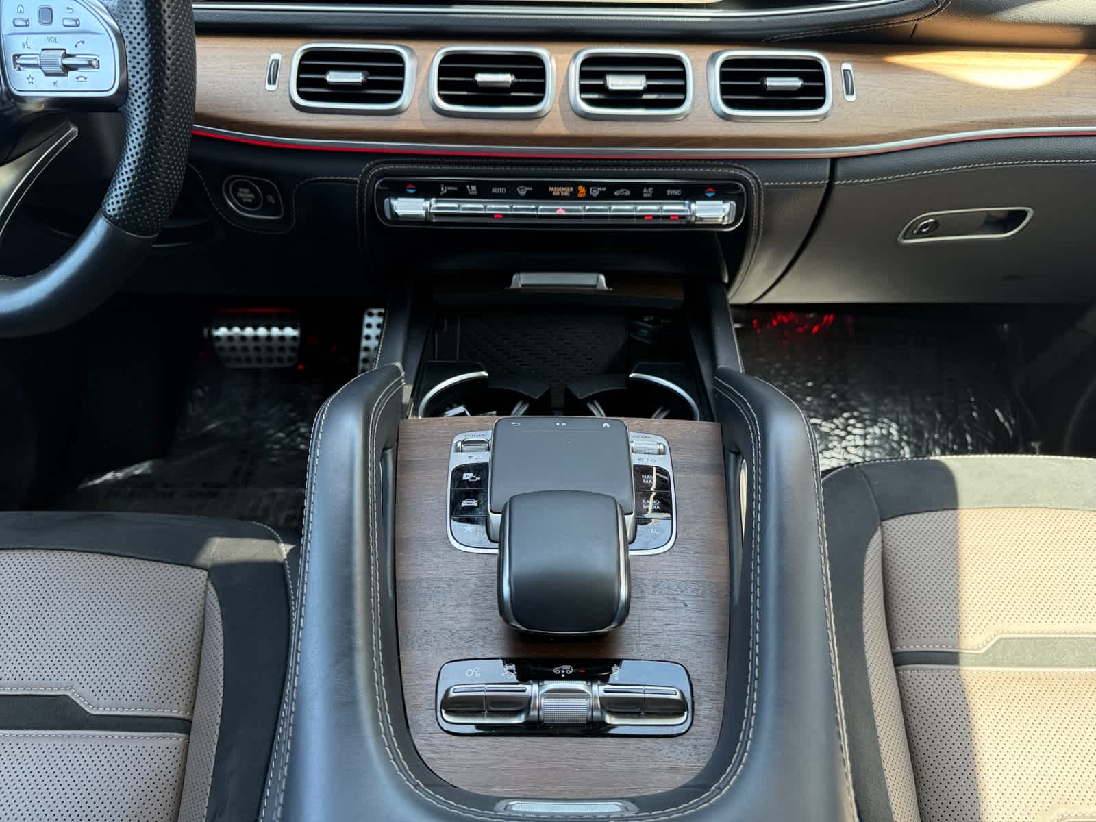 used 2021 Mercedes-Benz GLE car, priced at $60,998