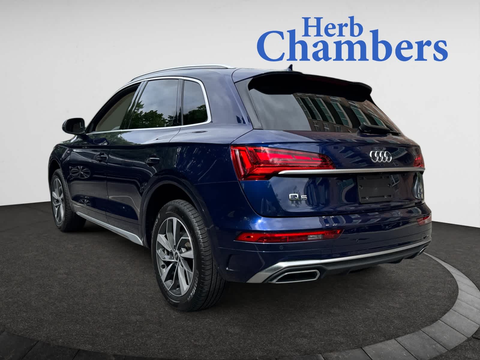 used 2024 Audi Q5 car, priced at $43,998