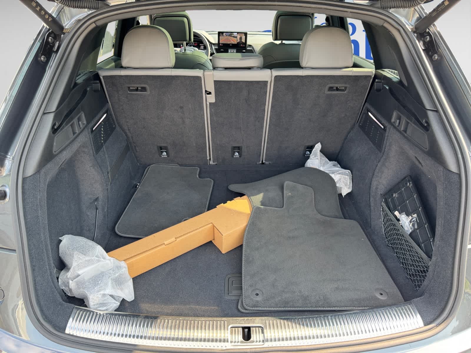 used 2024 Audi SQ5 car, priced at $57,998