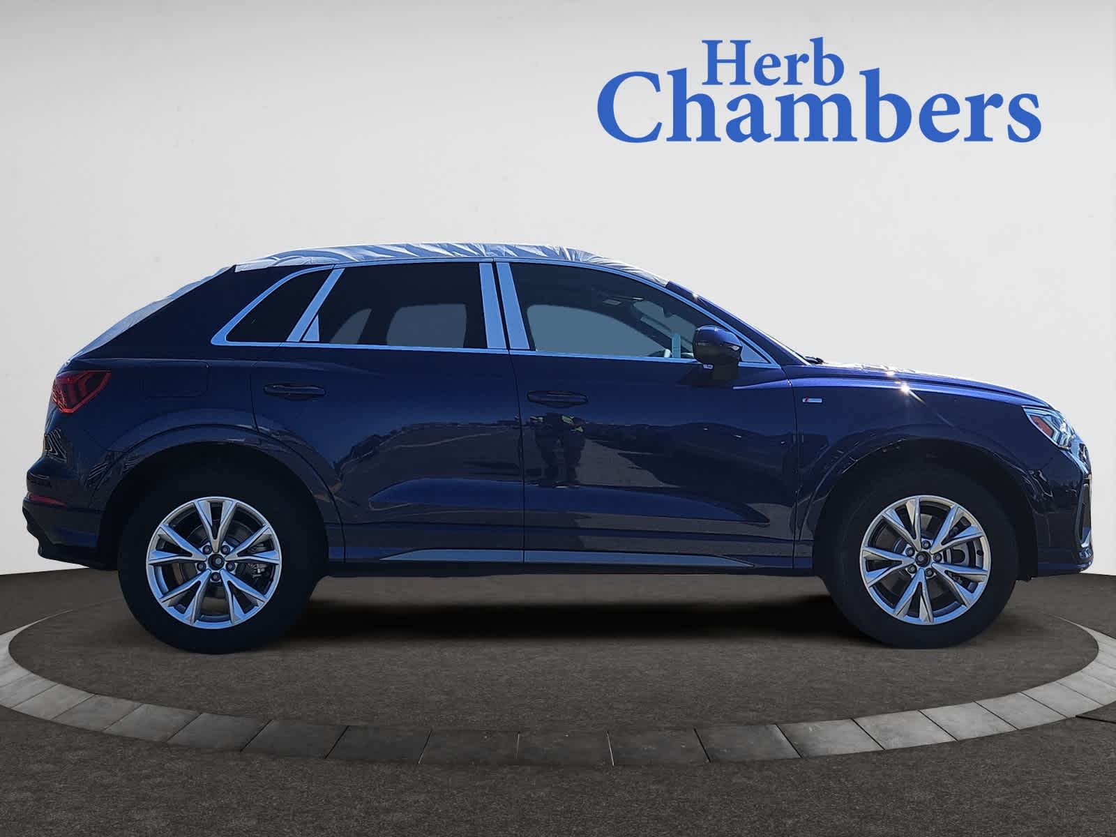 new 2025 Audi Q3 car, priced at $44,190