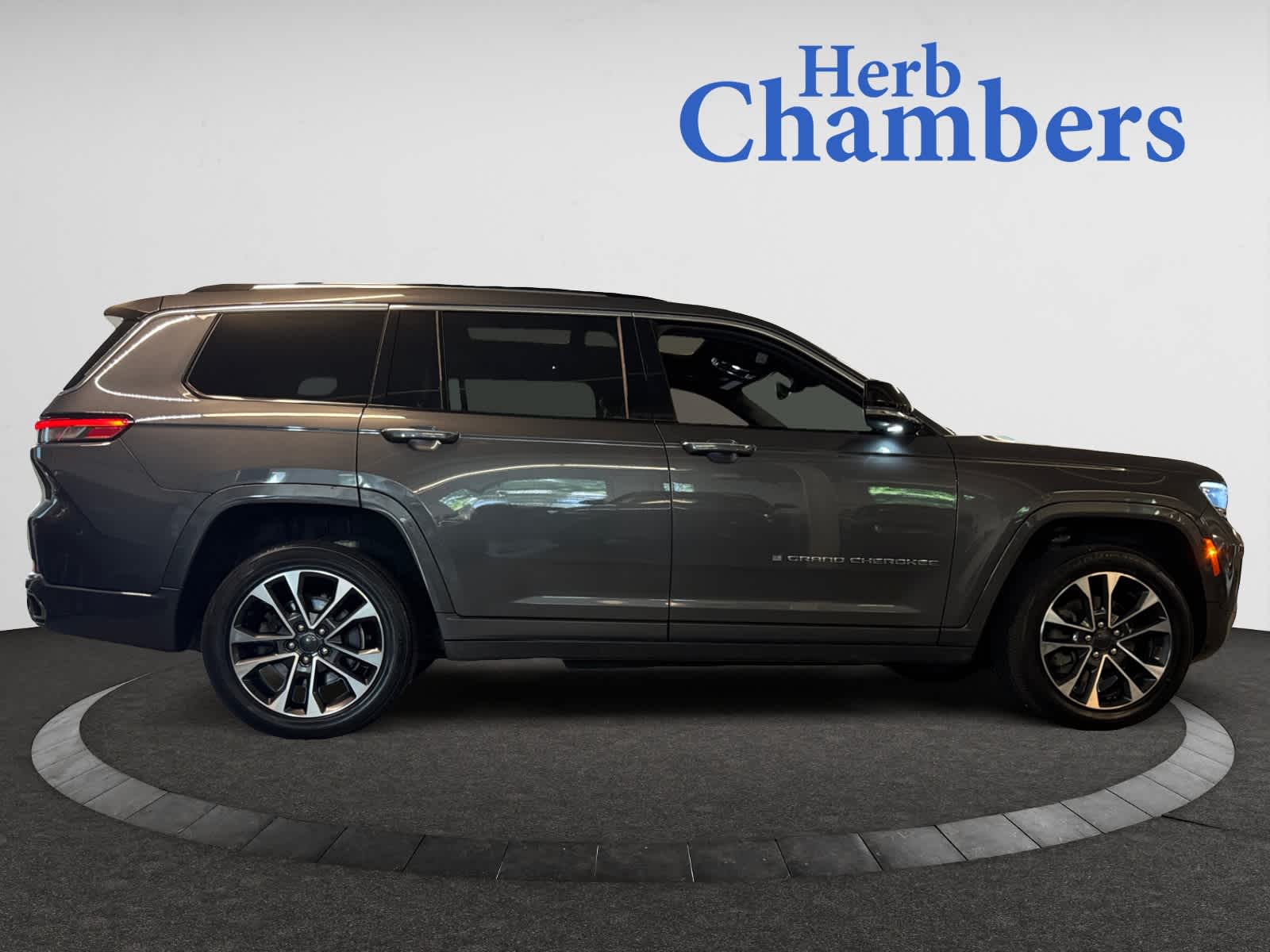 used 2021 Jeep Grand Cherokee L car, priced at $29,998