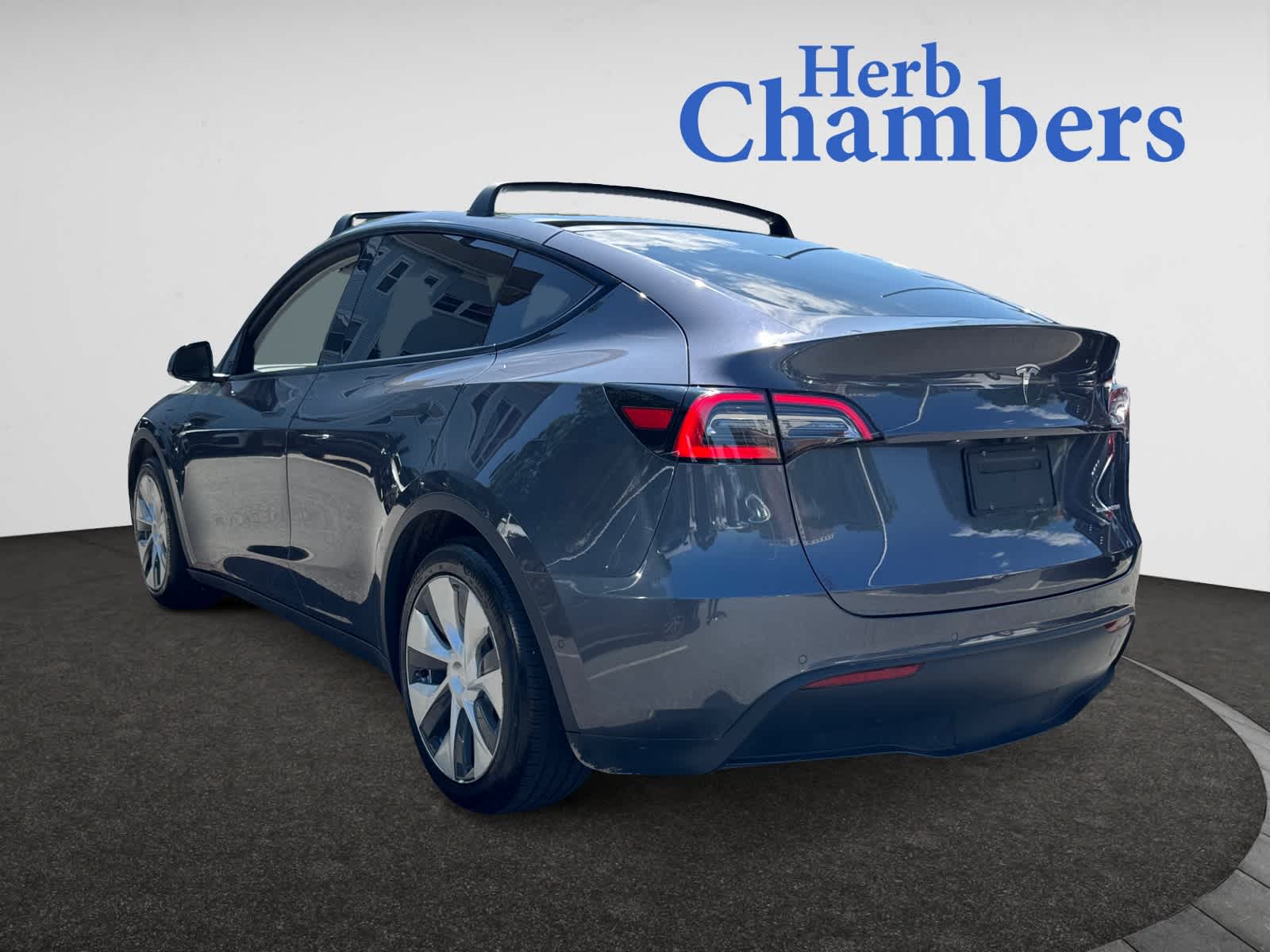 used 2021 Tesla Model Y car, priced at $27,998