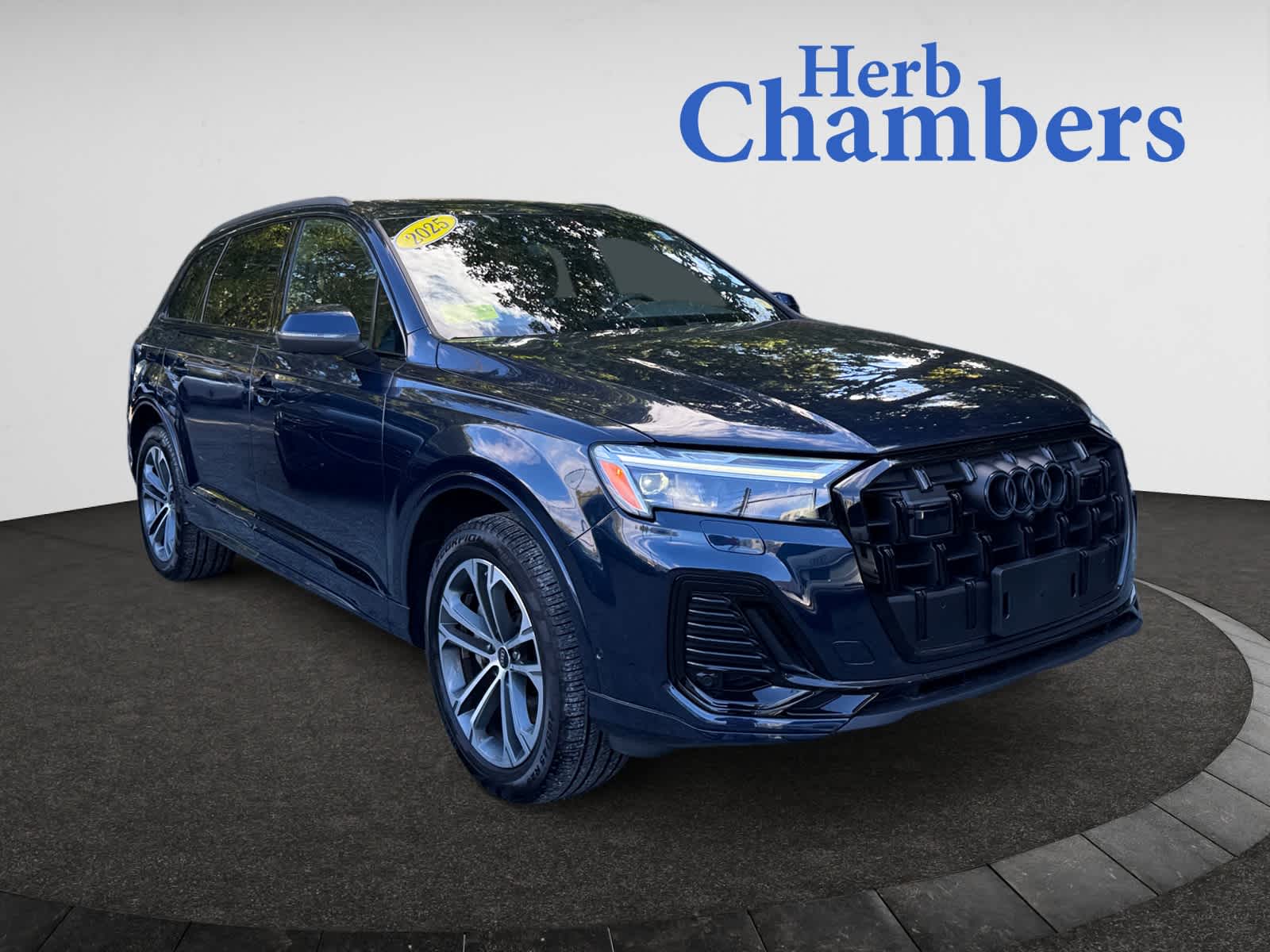 used 2025 Audi Q7 car, priced at $54,998