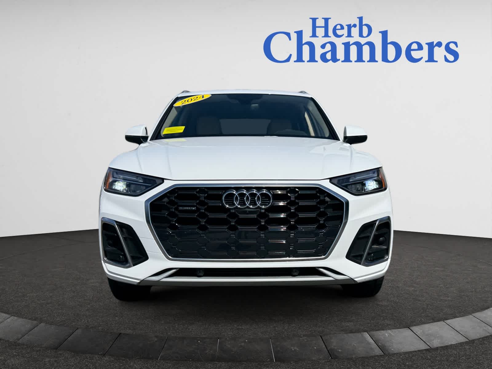 used 2024 Audi Q5 car, priced at $37,498