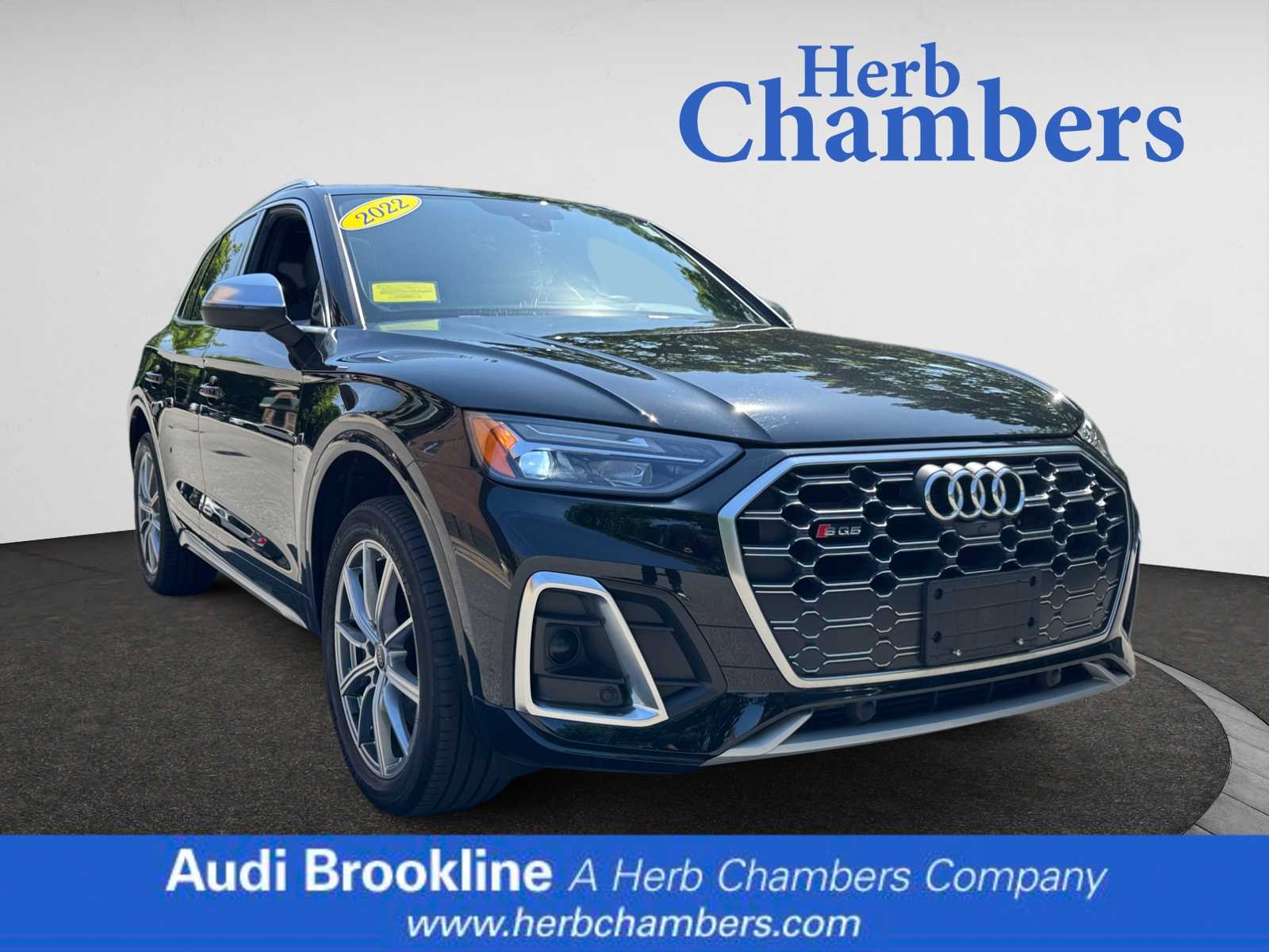 used 2022 Audi SQ5 car, priced at $47,998